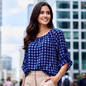 MICHAEL KORS~Womens Blue Geometric Blouse~Sm~Adjustable 3/4  Sleeves~EUC~SKU009